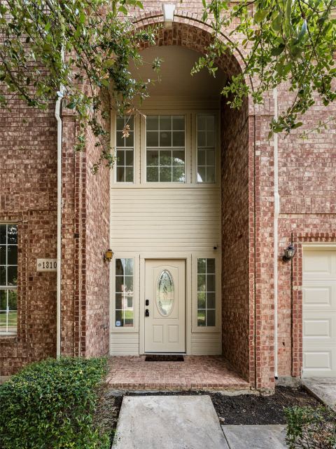 1310 Norman Circle, Arlington, TX 76014 — photo 3