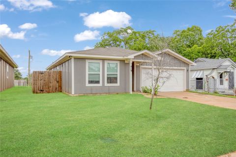 419 E Hull Street, Denison, TX 75021 — photo 2