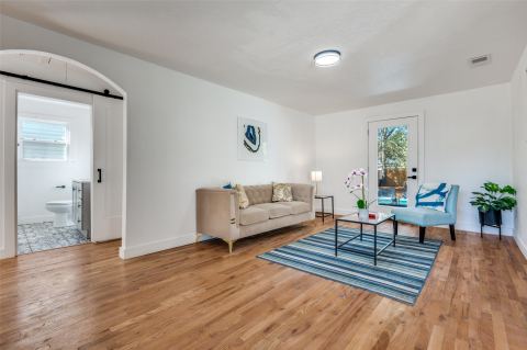 927 S Franklin Street, Dallas, TX 75211 — photo 2