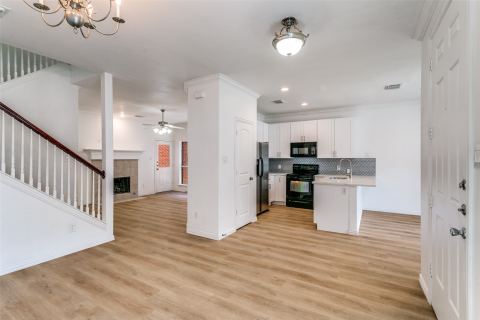 1013 Rodin Lane, Carrollton, TX 75006 — photo 3
