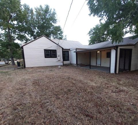 1113 Commerce Drive, Greenville, TX 75401 — photo 3