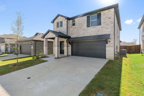 811 Rosemary Hill Drive, Princeton, TX 75071 — photo 2