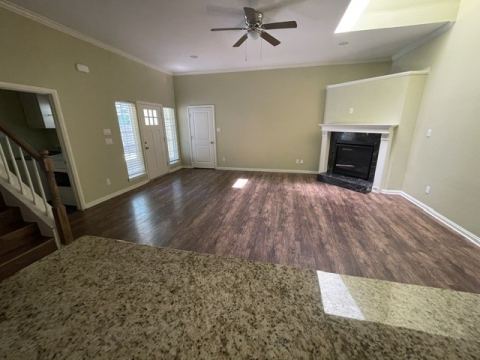2705 College Avenue, Fort Worth, TX 76110 — photo 2