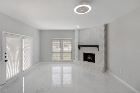2835 Keller Springs Road 903, Carrollton, TX 75006 — photo 2