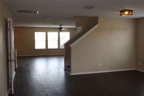 2435 Castle Pines Drive, Burleson, TX 76028 — photo 3