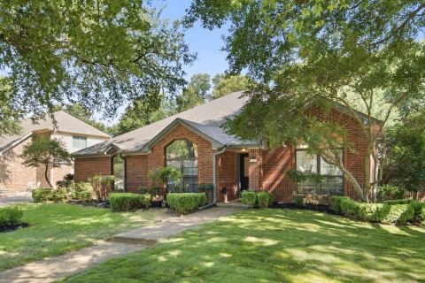 2424 Cornell Drive, Flower Mound, TX 75022 — photo 2
