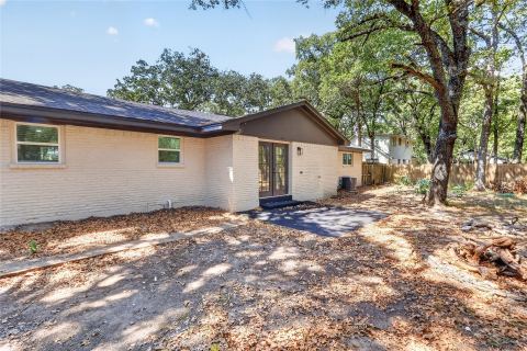 3927 County Road 3322, Greenville, TX 75402 — photo 2