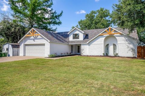 1401 Cheyenne Trail, Granbury, TX 76048 — photo 2