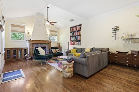 1204 Quisenberry Street, McKinney, TX 75069 — photo 2