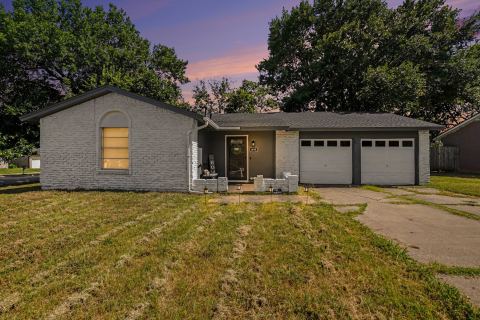 1608 Natches Drive, Arlington