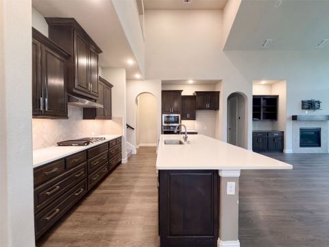817 Shallow Creek Way, McKinney, TX 75071 — photo 2