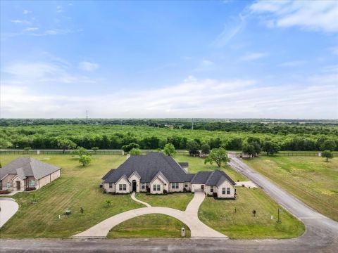 107 Fairway Parks Drive, Corsicana, TX 75110 — photo 2