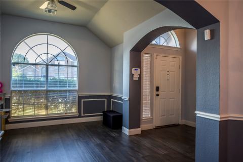 1532 Mill Creek Drive, DeSoto, TX 75115 — photo 2