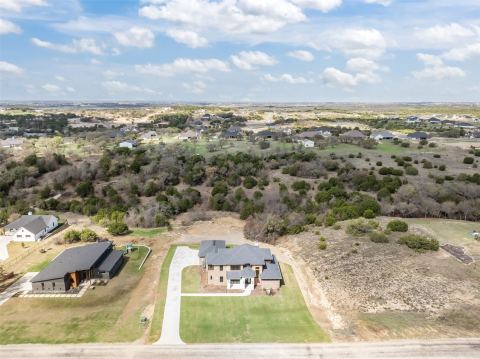 2104 Eagles Ridge Drive, Weatherford, TX 76087 — photo 3