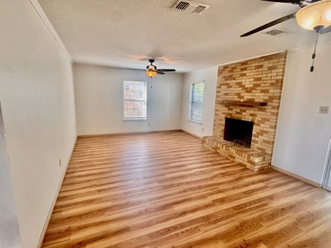 1912 Winewood Lane, Arlington, TX 76013 — photo 3