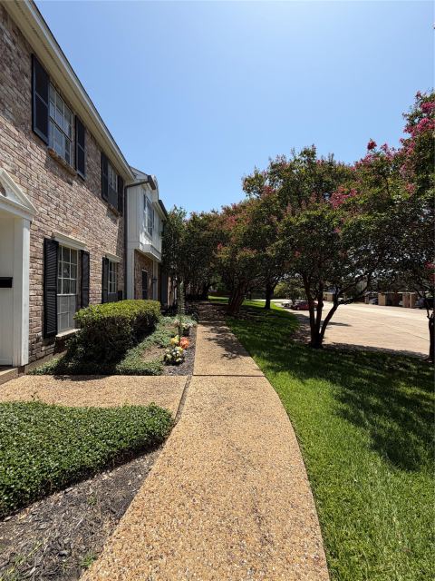 625 Trailwood Court, Garland