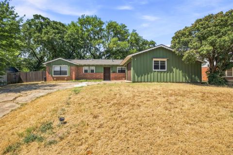 810 Arthur Drive, Arlington, TX 76013 — photo 2