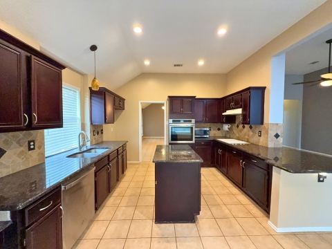 2818 Pecan Meadow Drive, Garland, TX 75040 — photo 2
