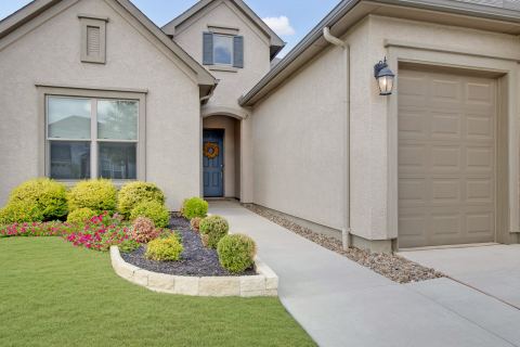 9728 Silver Rock Way, Denton, TX 76207 — photo 2