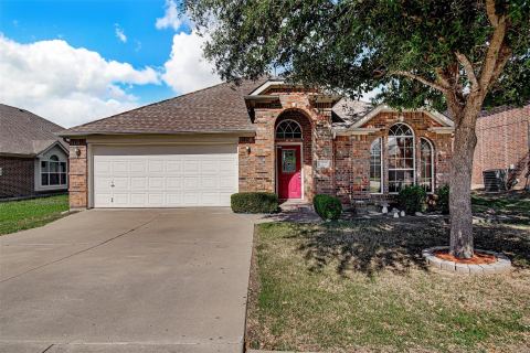 635 Blue Sky Drive, Arlington