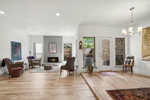 12368 Montego Plaza, Dallas