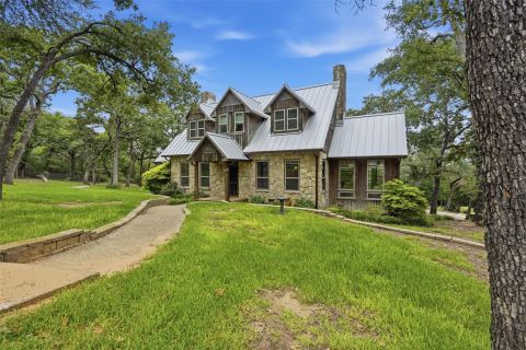 1100 Crazy Horse Trail, Burleson, TX 76028 — photo 2