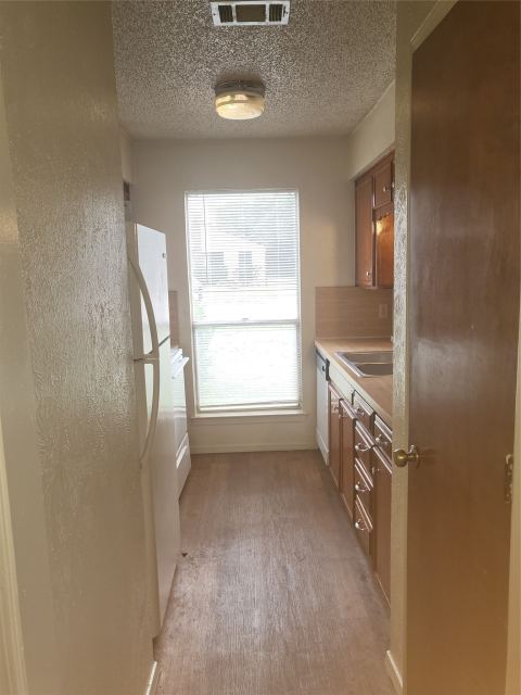 2734 Parkchester Drive, Arlington, TX 76015 — photo 2