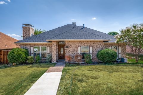 1404 Chesterfield Drive, Carrollton