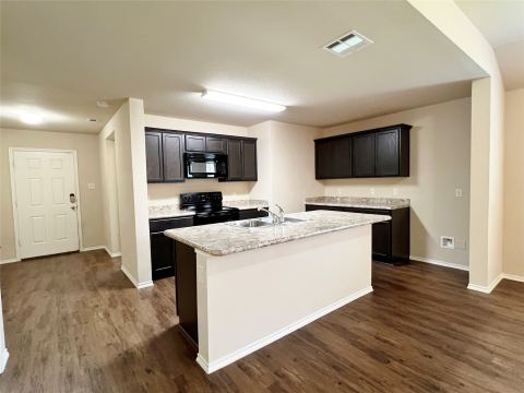 222 Thoroughbred Street, Waxahachie, TX 75165 — photo 2