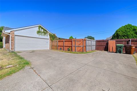 7920 Iola Drive, Plano, TX 75025 — photo 2
