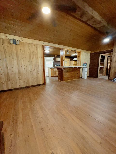 415 Mustang Trail, Granbury, TX 76049 — photo 2