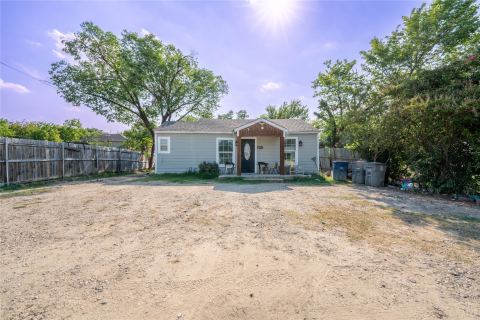 2519 Chalk Hill Road, Dallas