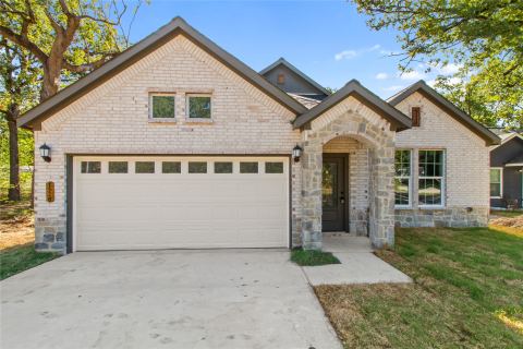 320 Double Bridge Road, Mabank