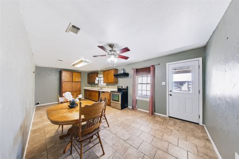 560 Green Acres Road, Weatherford, TX 76088 — photo 3