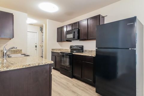 1120 W Owing Street, Denison, TX 75020 — photo 3