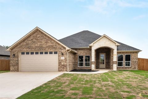 507 Limestone Circle, Mabank