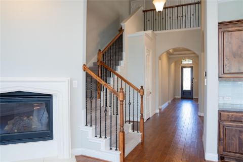 504 Pineview Drive, Euless, TX 76039 — photo 3