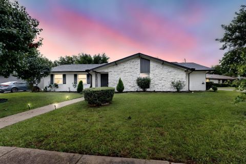 3264 Northaven Road, Dallas