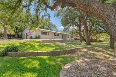 1800 Emerson Lane, Denton, TX 76209 — photo 3