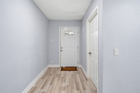 831 Kelso Drive, Dallas, TX 75211 — photo 3