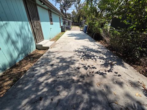 2835 Oakdale Street, Dallas, TX 75215 — photo 2