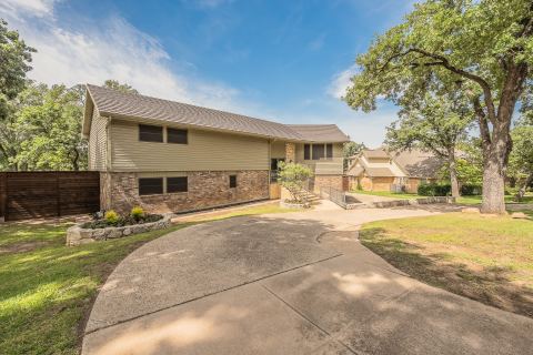 1724 Prestonwood Drive, Arlington, TX 76012 — photo 2