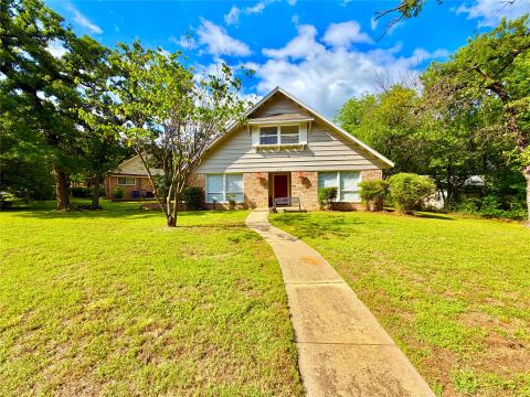 2117 Foxcroft Circle, Denton, TX 76209 — photo 2