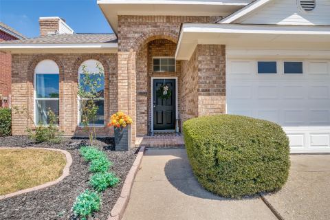 1562 Shalfont Lane, Garland, TX 75040 — photo 3