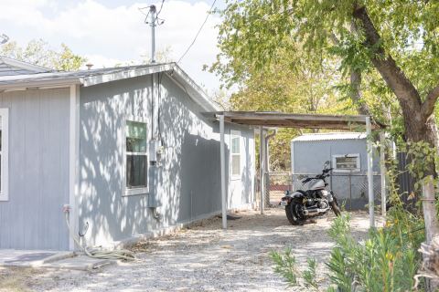 1206 9th Street, Mineral Wells, TX 76067 — photo 2