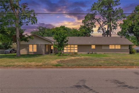 703 Texas Street, Sulphur Springs, TX 75482 — photo 3