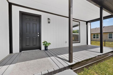 1612 Jones Street, Greenville, TX 75401 — photo 2