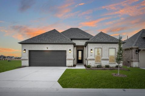 217 Ravenna Boulevard, Justin