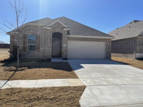 1306 Sundance Lane, Justin, TX 76247 — photo 2