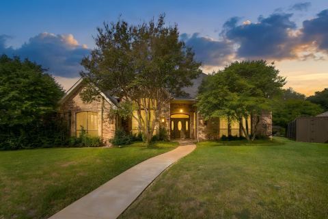 2609 Antlers Court, Plano
